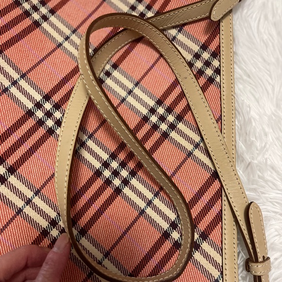 BURBERRY SHOULDER BAG - Picture 11 of 16